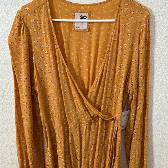 Spring Dress. - Picture 2 of 3